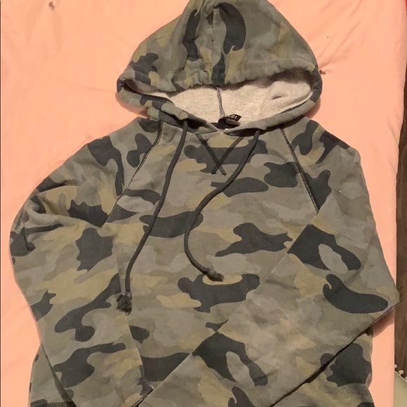 Sweater - Picture 1 of 1